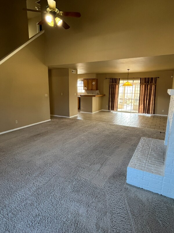 Building Photo - 2542 W 66th Pl