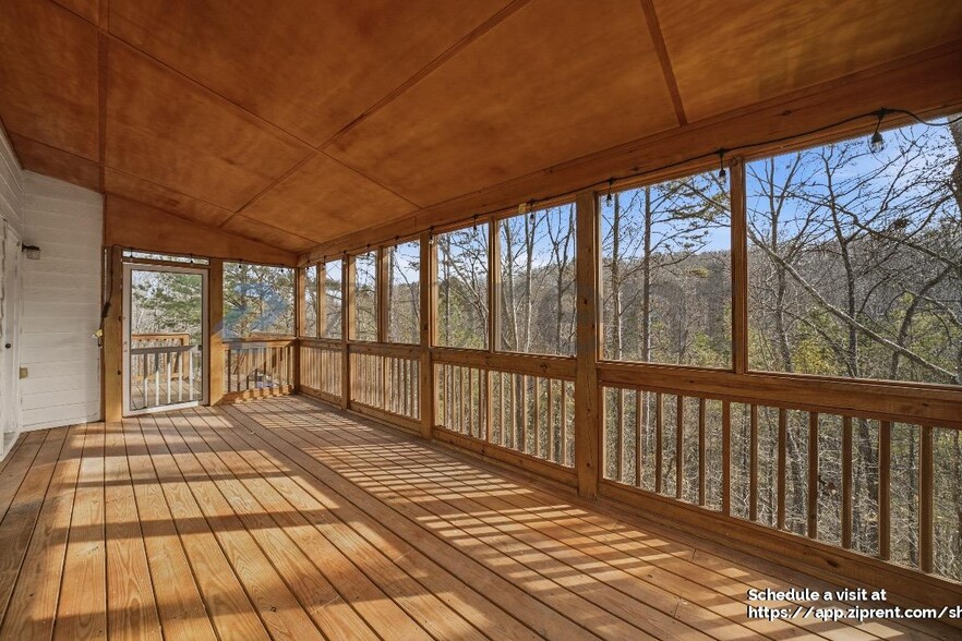 Building Photo - 1305 Rockbass Rd