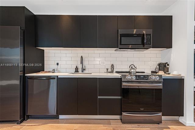 Building Photo - 398 NE 5th St