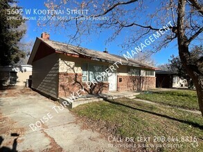 Building Photo - Newly Remodeled 3 Bedroom near Overland Rd...