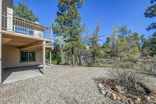 Building Photo - Beautiful home in the Mountain Club!