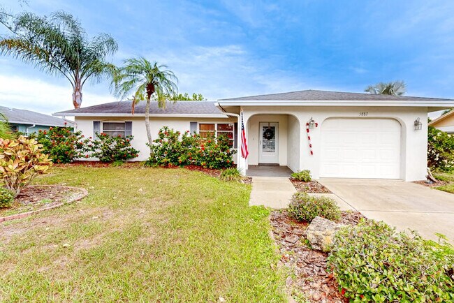 Building Photo - 5887 Whistlewood Cir