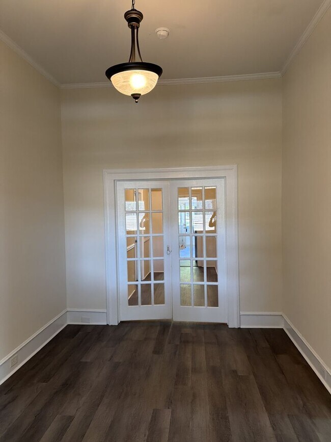 Building Photo - RENTAL HOME 3BD/2BTH