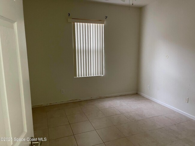 Building Photo - 4133 Collinwood Dr
