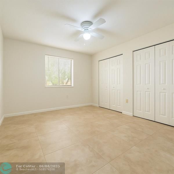 Building Photo - 11527 Royal Palm Blvd