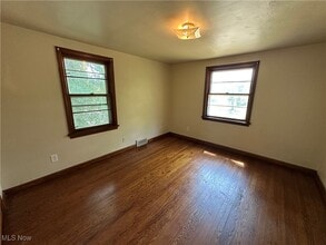 Building Photo - 28 W Boston Ave