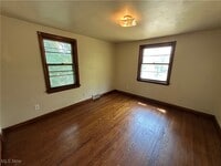 Building Photo - 28 W Boston Ave