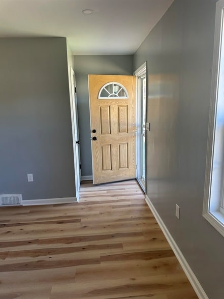 Building Photo - 113 Pettite Cove