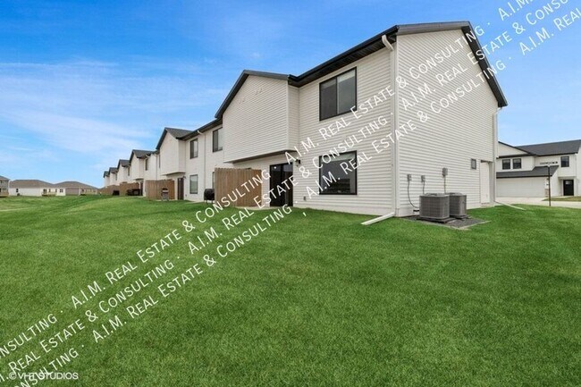 Building Photo - 124	Buffalo Avenue SW-