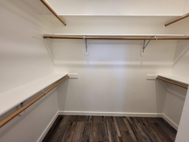 Building Photo - 1513 Zephyr Way