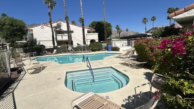 Building Photo - 505 S Farrell Dr