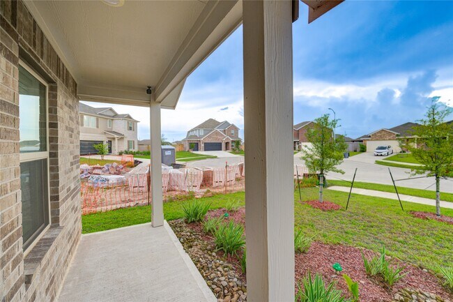 Building Photo - 3110-3110 Spanish Oak Ln