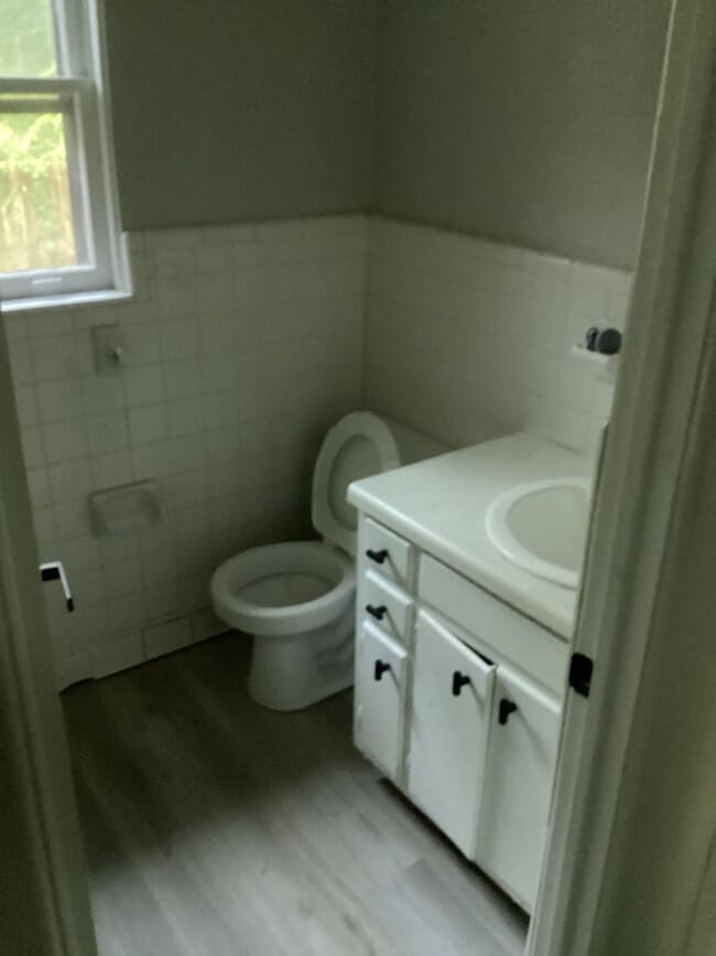 Building Photo - 989 Curry Pl