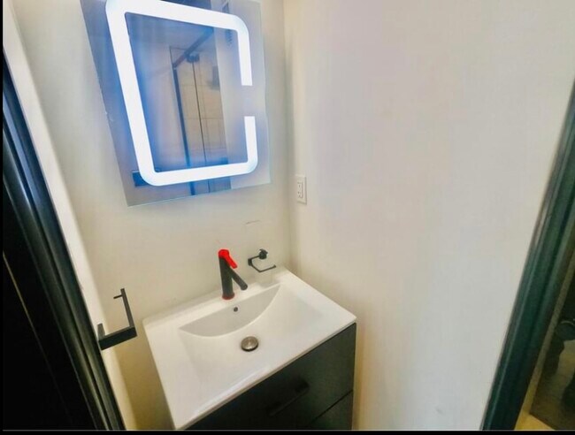 Bathroom - 35 Springside Ave