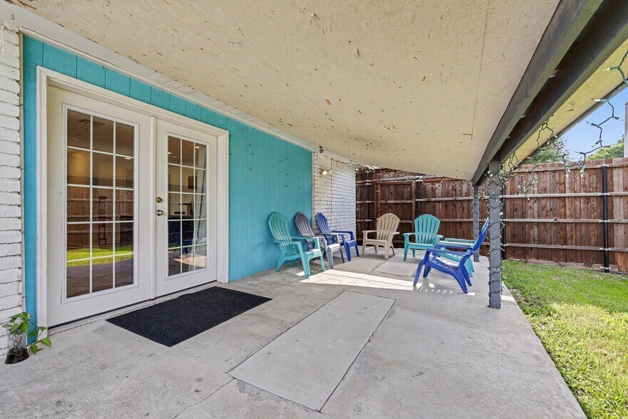 Building Photo - 6556 Osage Trl