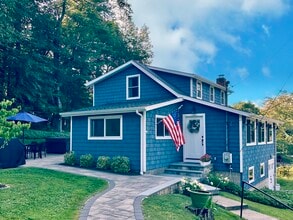 Building Photo - 41 Candlewood Dr