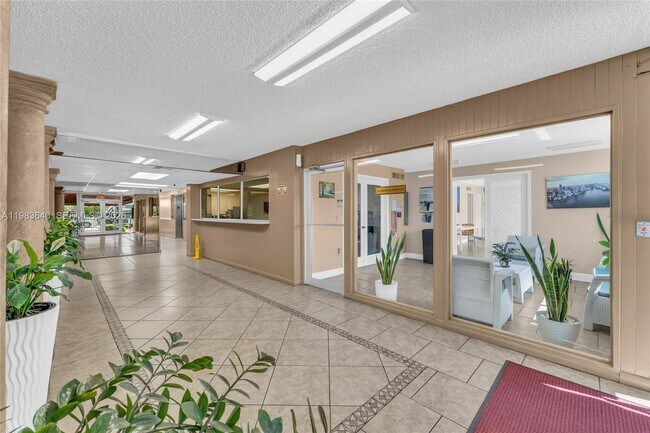 Building Photo - 1251 NE 108th St