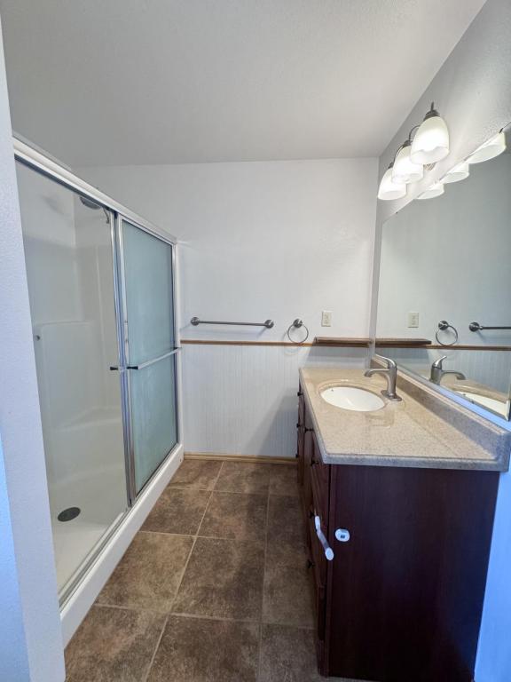Building Photo - 3280 Strom Dr