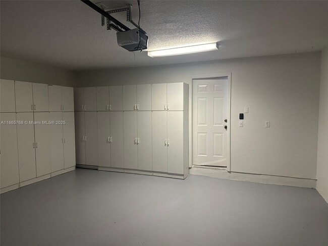 Building Photo - 5120 SW 159th Ave