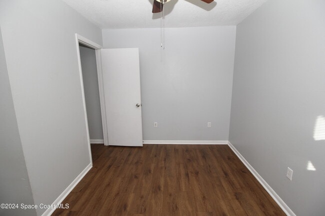 Building Photo - 440 Mercury Ave SE