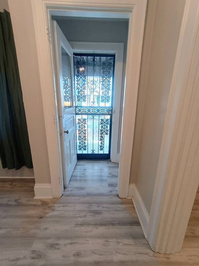 Building Photo - Charming 4-Bedroom Home in Harambee