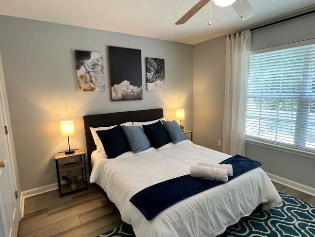 Building Photo - 182 Aquinnah Dr