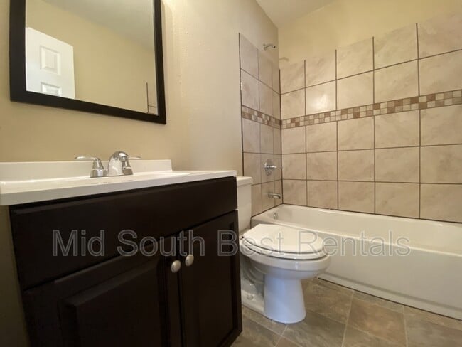 Building Photo - 2014 Scotty Ct