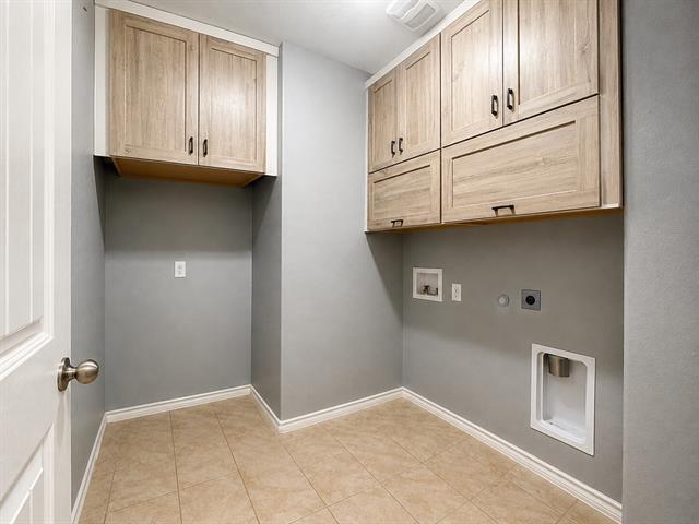 Building Photo - 1229 Walnut Cliff Ct