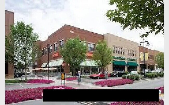 Building Photo - "Spacious 2600 Sq Ft Opportunity in Nashville's Prime Location!"