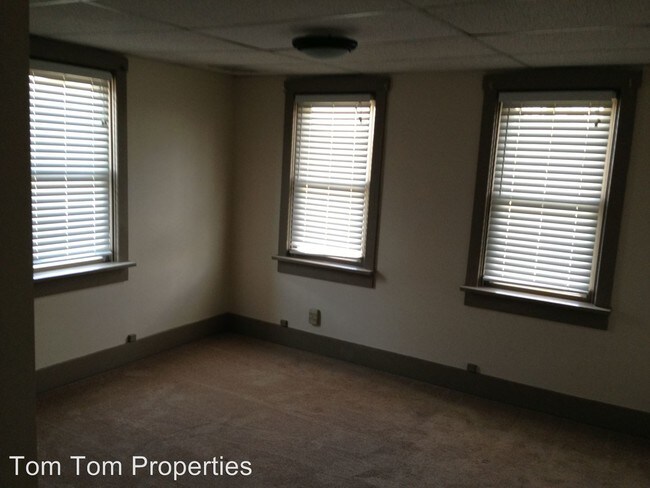Building Photo - 1500 Stony Battery Rd