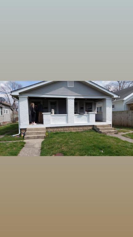 Building Photo - 115 S Elder Ave