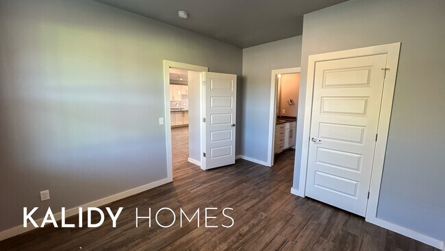 Building Photo - 102 Olde Ml Rd