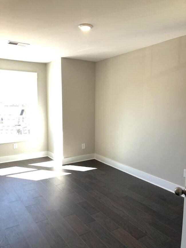 Building Photo - Brand New END UNIT North of Main St  3 miles from Downtown Greenville and I-385.