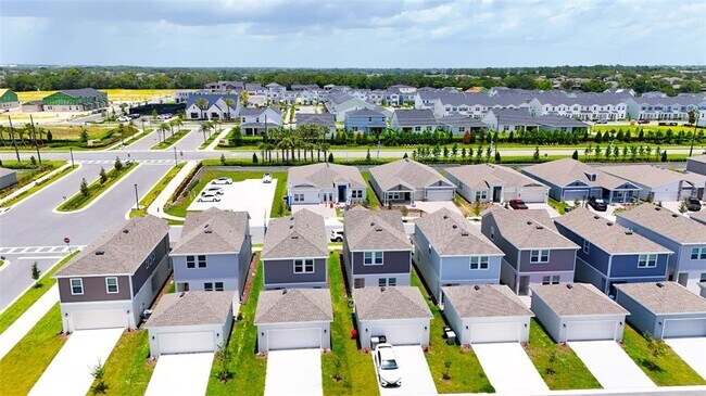 Building Photo - 1806 Rider Rain Ln
