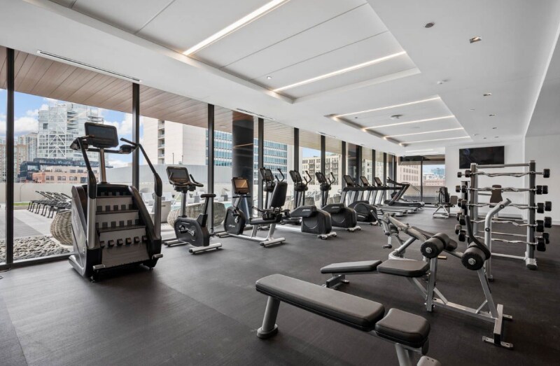 Building Photo - 800 N Cleveland Ave