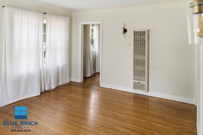 Building Photo - 1114 Figueroa Terrace