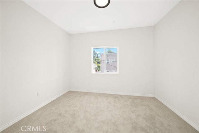 Building Photo - 1372 Carmona Ave