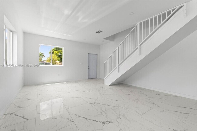 Building Photo - 2143 NW Fourth Street 2, Pompano Beach, FL 33069