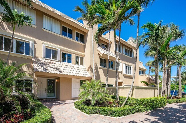 Building Photo - 555 S Ocean Blvd