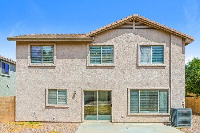 Building Photo - 2415 W Wrangler Way