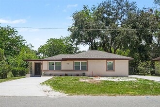 Building Photo - 1109 NW 14th Ave