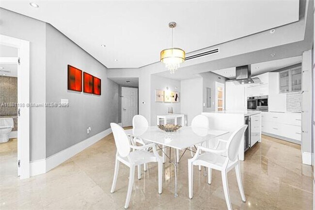 Building Photo - 16699 Collins Ave