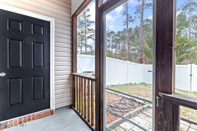 Building Photo - 256 Caldwell Loop