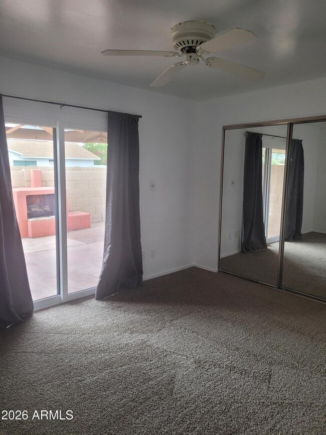 Building Photo - 2034 S Playa