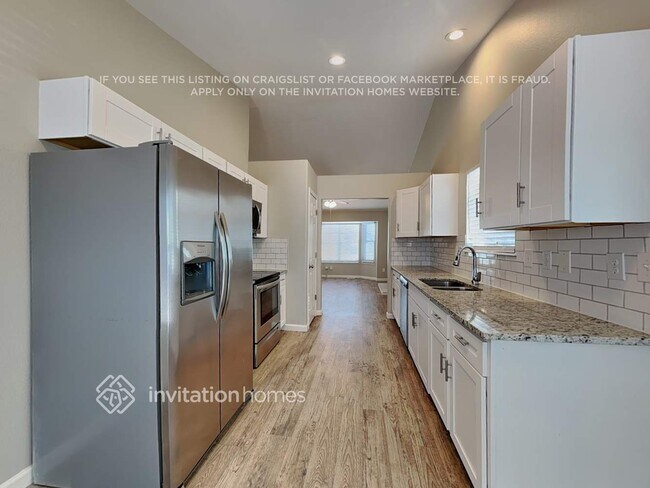 Building Photo - 759 Memory Ln