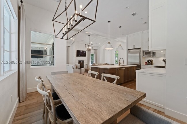 Building Photo - 5851 SW 77th Terrace