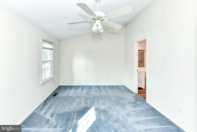 Building Photo - 21 Fendall Ave