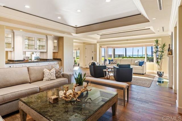 Building Photo - 8405 El Paseo Grande