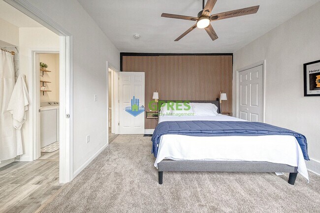 Building Photo - Furnished Elegant 3-Bedroom, 2.5 Bath Home with Hardwood Floors & Central A/C