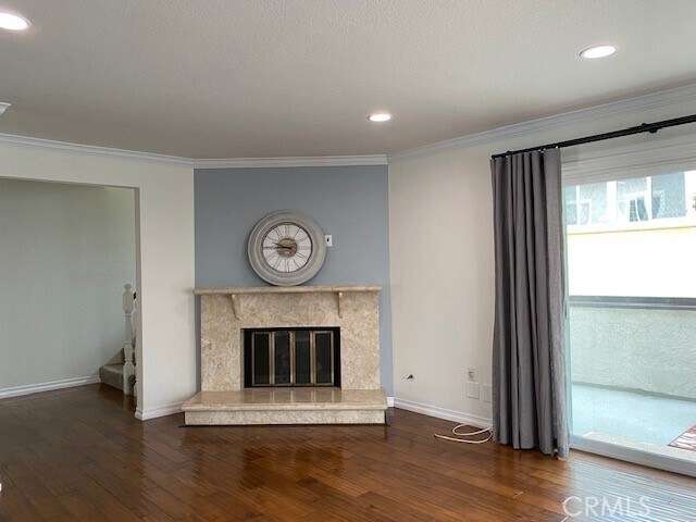 Building Photo - 2607 Vanderbilt Ln